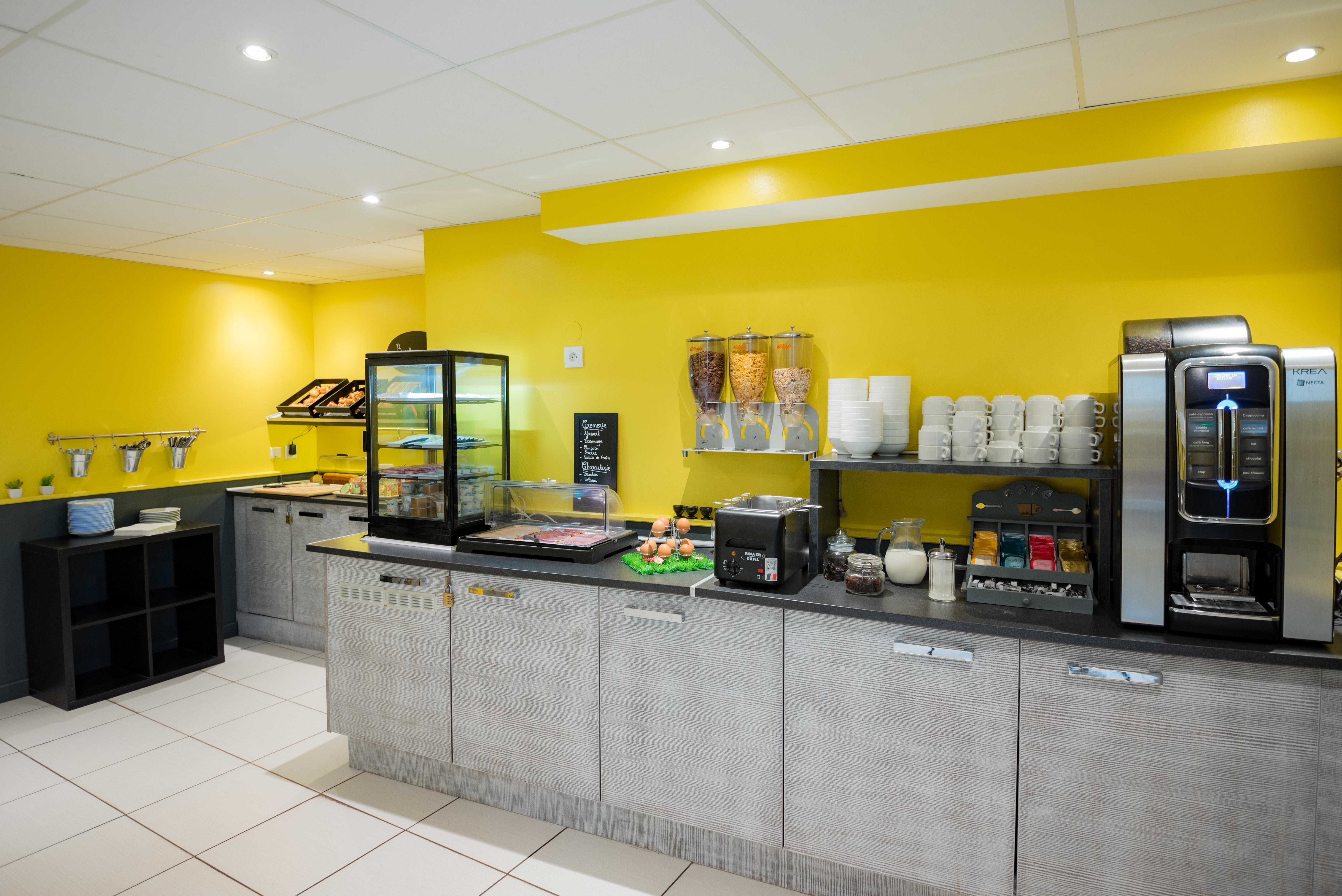 Comfort Aparthotel Frejus La Tour De Mare Bagian luar foto