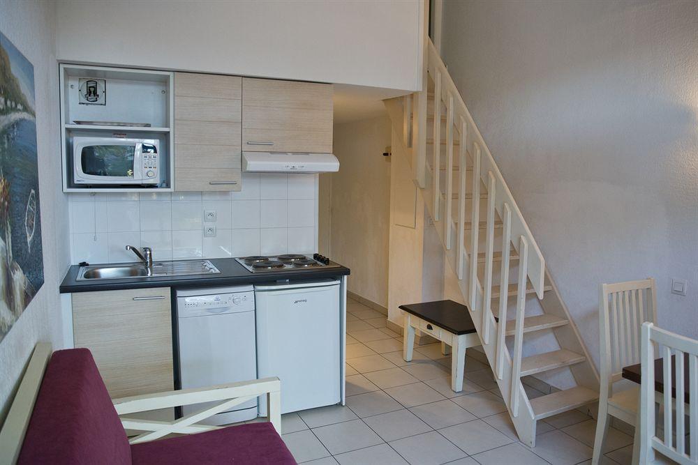 Comfort Aparthotel Frejus La Tour De Mare Bagian luar foto